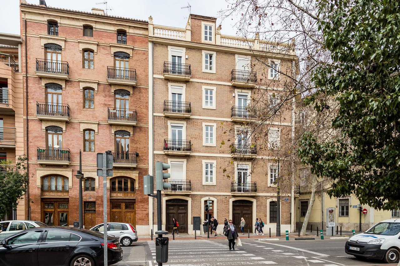 Travel Habitat Jardines Rio Turia. Apartment Valencia Exterior photo